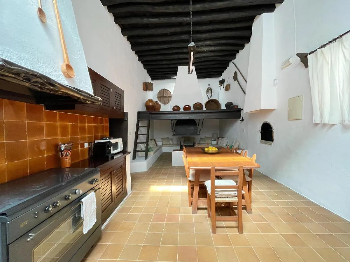 Finca Can Toni Den Real Sant Josep de sa Talaia 0*,  Spain