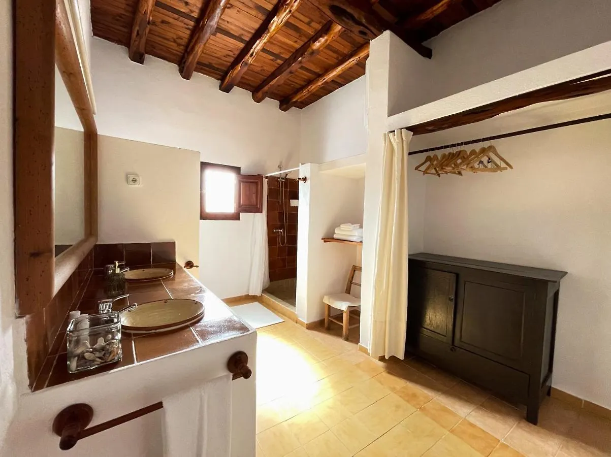 Finca Can Toni Den Real Sant Josep de sa Talaia 0*,